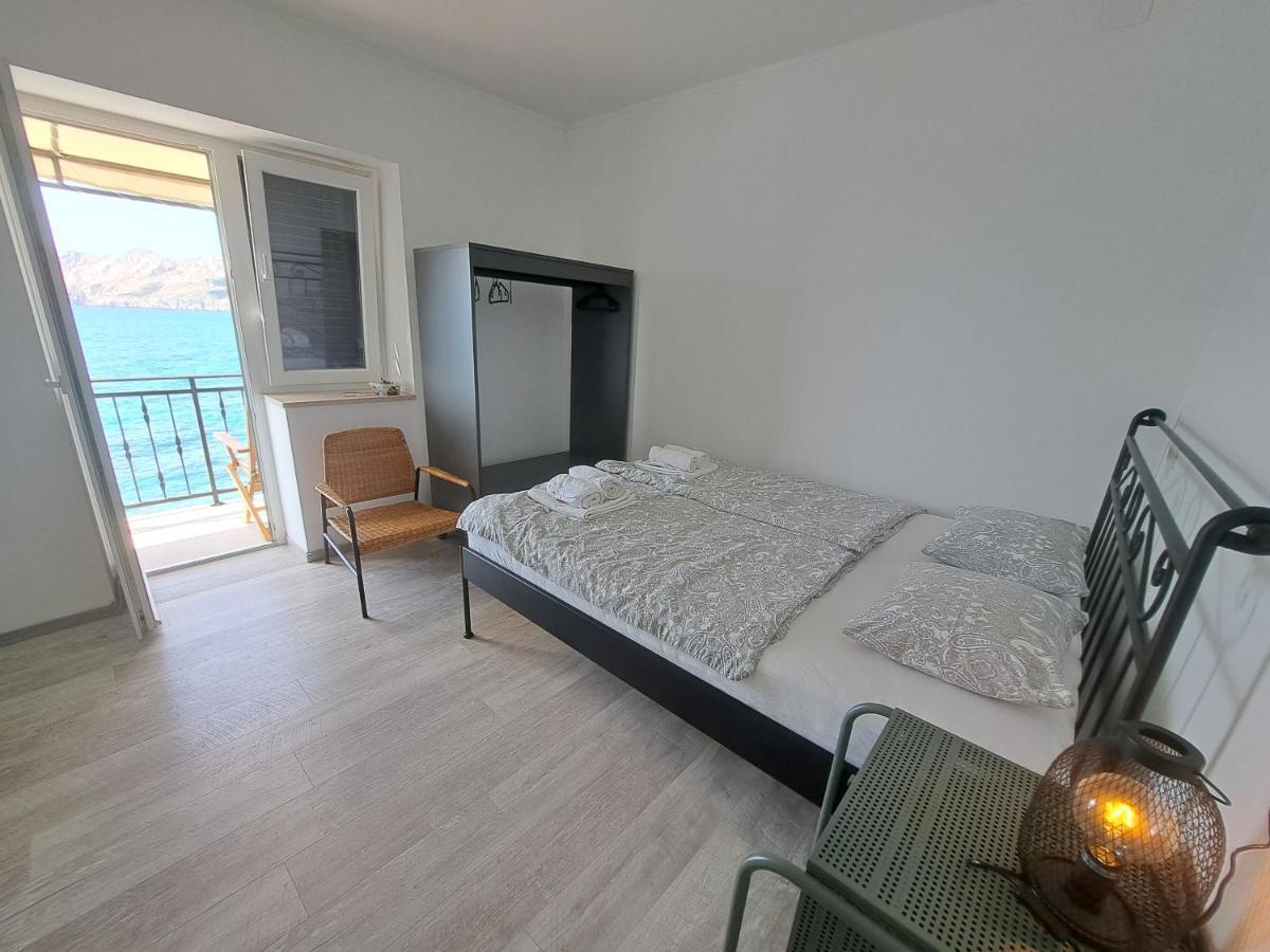 Apartment Grandic Baska  Bagian luar foto